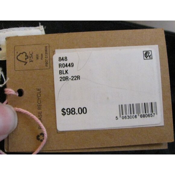 Boden Black Capris - Picture 4 of 4